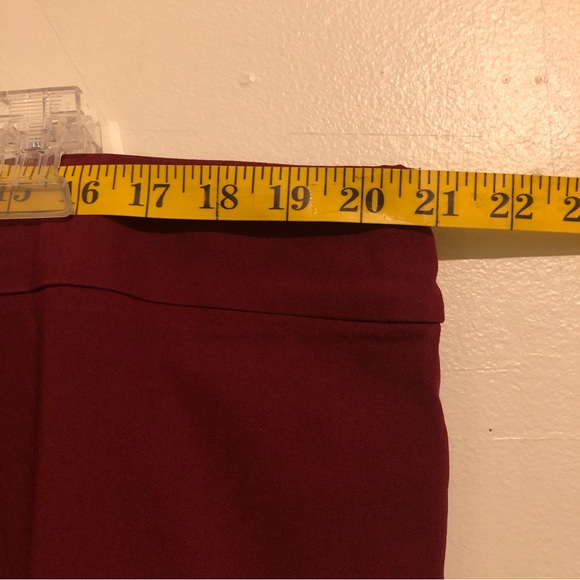 Marla Wynne EUC Women’s Maroon, Flatter Fit, Plus Size Pants - Picture 5 of 7